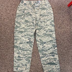 Us Air Force Issue Pants NWT Size 36x32 Cargo Camouflage with reinforced seat